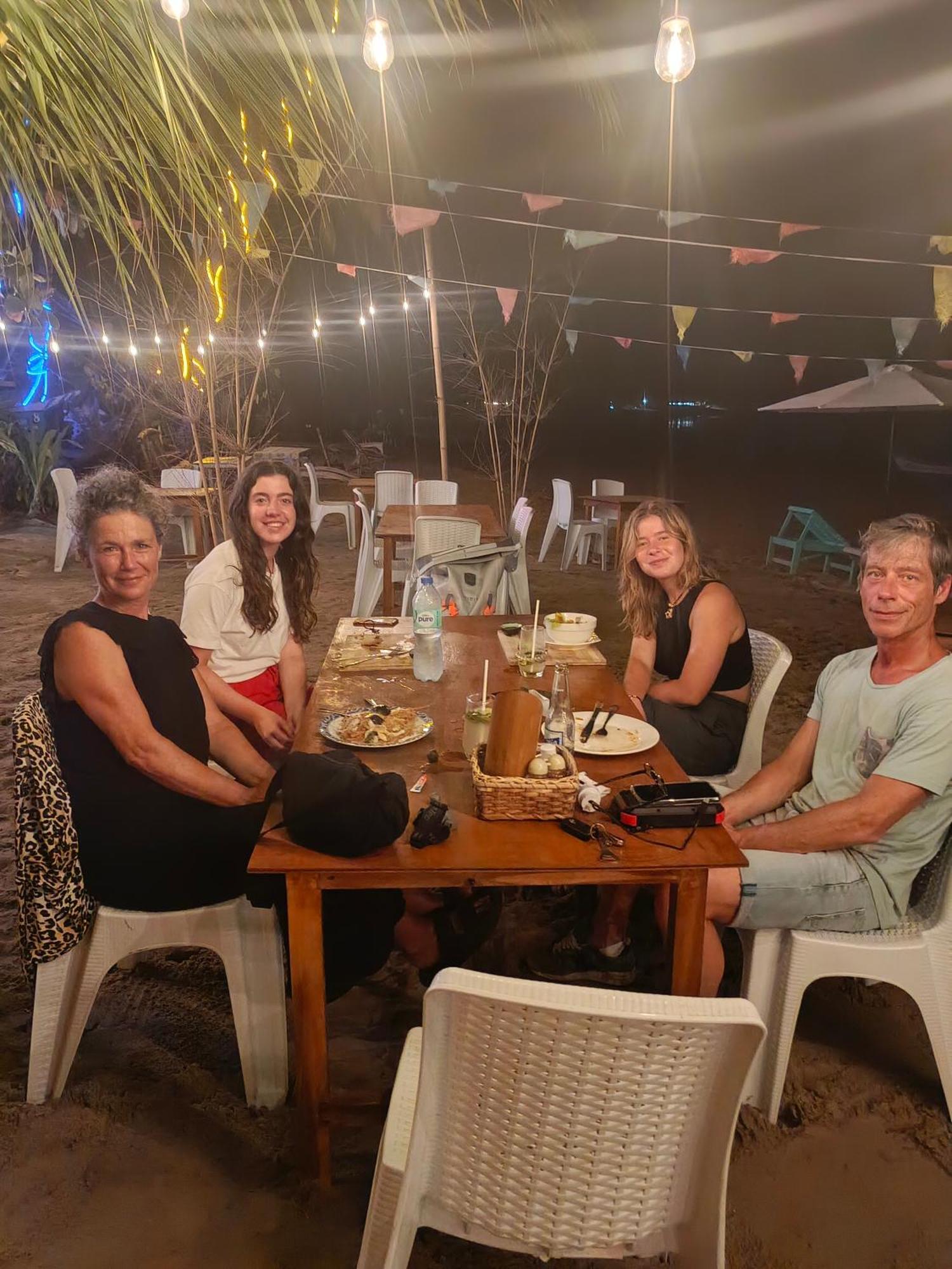Zhaya'S Beach & Cottages エルニド エクステリア 写真